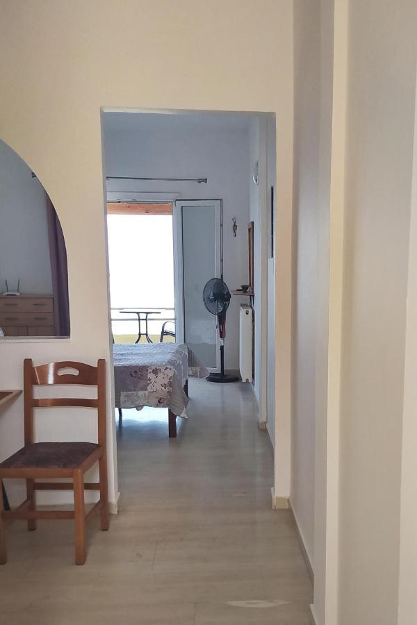 Hellmann Apartments Afión Zewnętrze zdjęcie