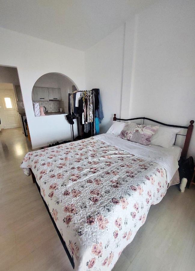 Hellmann Apartments Afión Zewnętrze zdjęcie